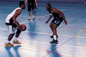 NBA是如何训练球员运球的？